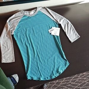 Lularoe 3/4 sleeve shirt